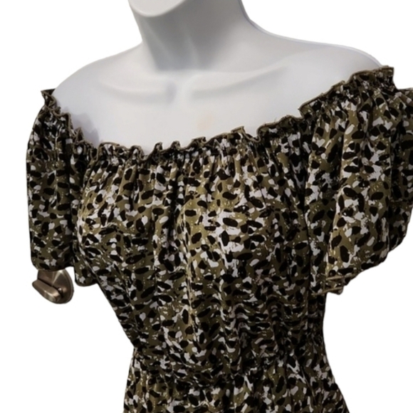 SHEIN Off the Shoulder Maxi Dress - Picture 2 of 5